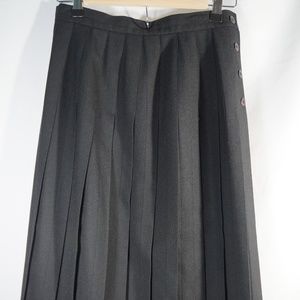 Talbots 26" Black Wool Pleated skirt Vintage style